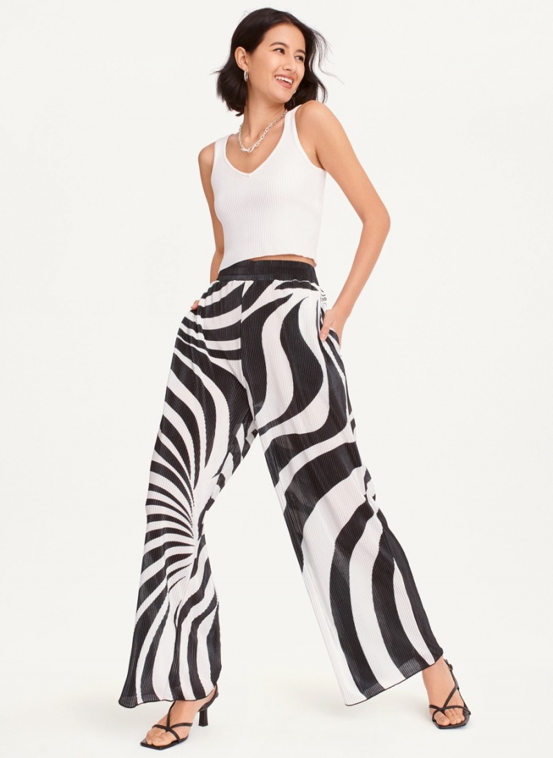 Women's Dkny High Waisted Pleated Flare Pants Black | M2379467