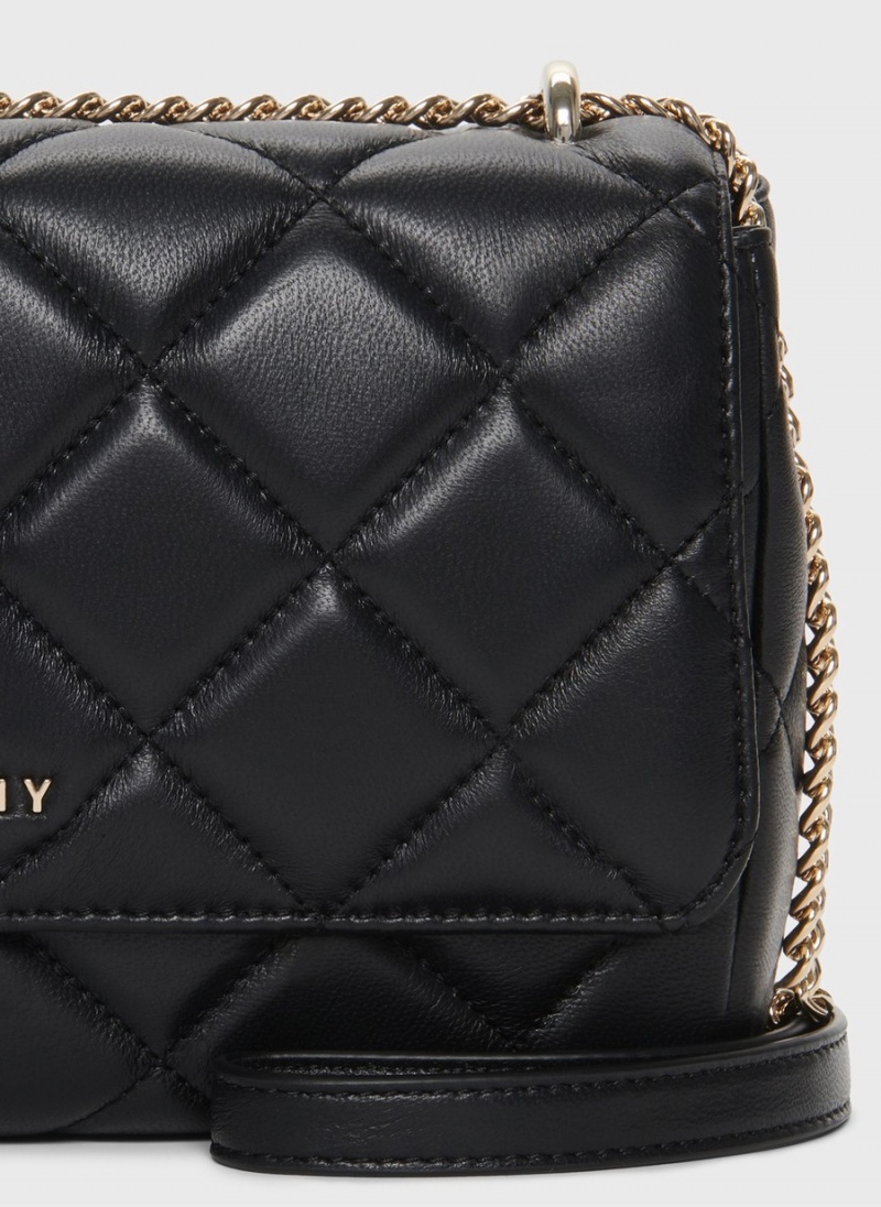 Women's Dkny Lara Large Quilted Shoulder Bags Black | A0837730